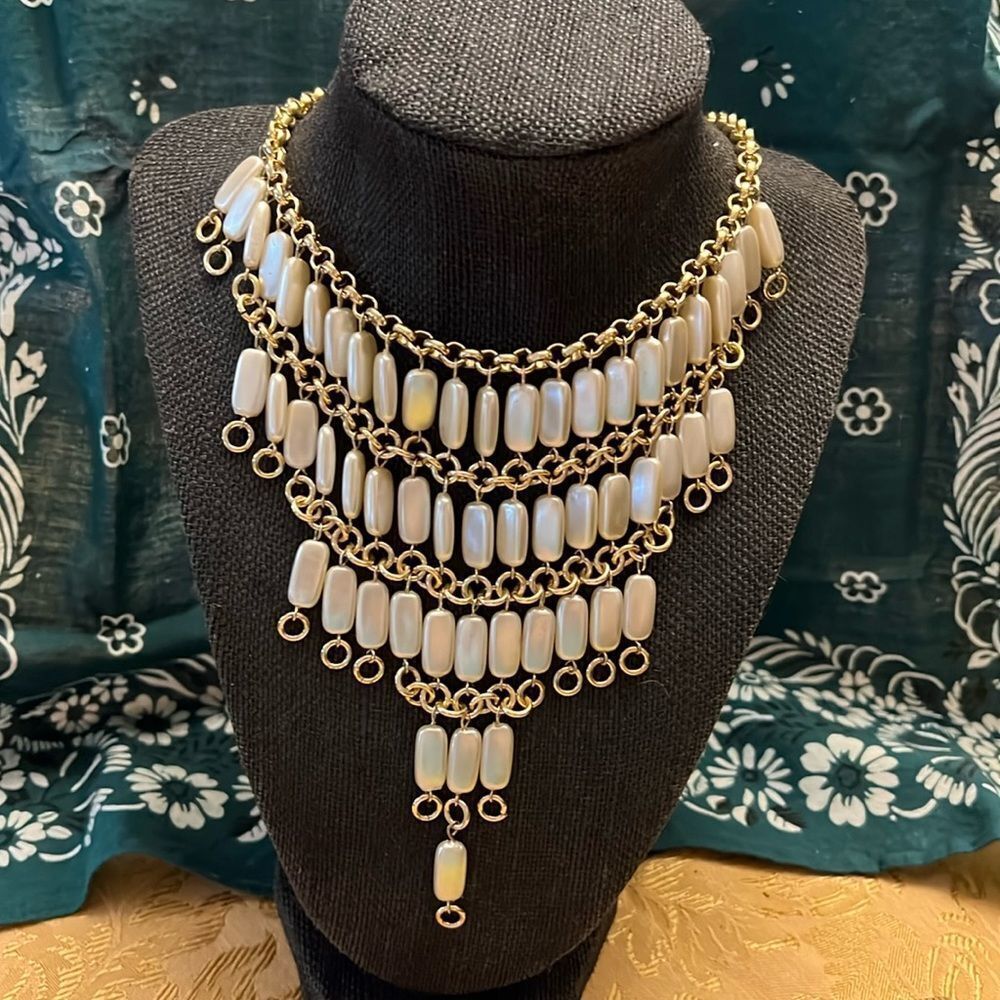 Vintage White & Gold-Tone Statement Necklace